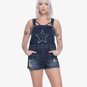 Hot Topic BlackHeart Star Indigo Shortalls